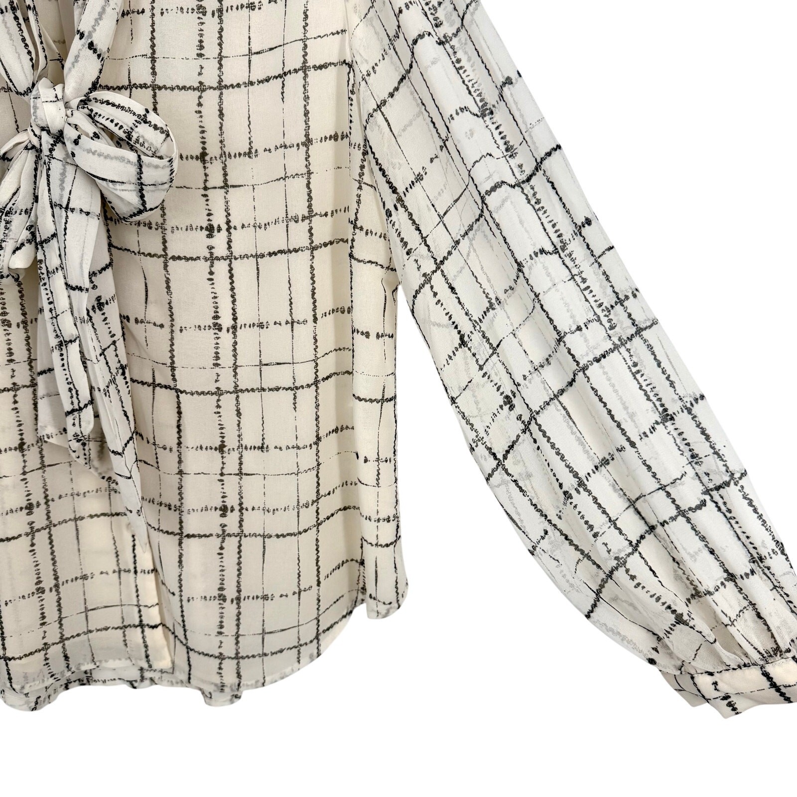 NEW NWT MSRP $109 Chicos Sz LARGE US 12 2 Cream Bow Formal Blouse Shirt Top