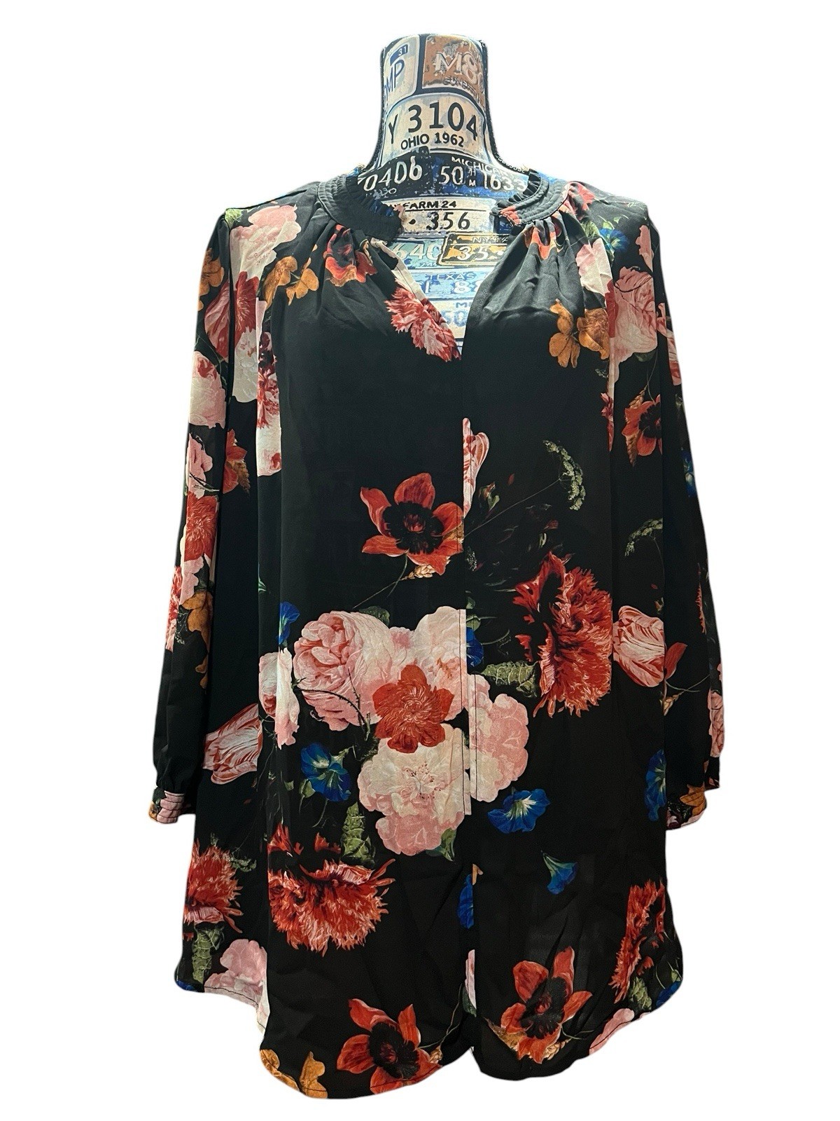 Lightweight Sheer High Low Work Business Black Floral Accent V Neck Blouse Sz 3X