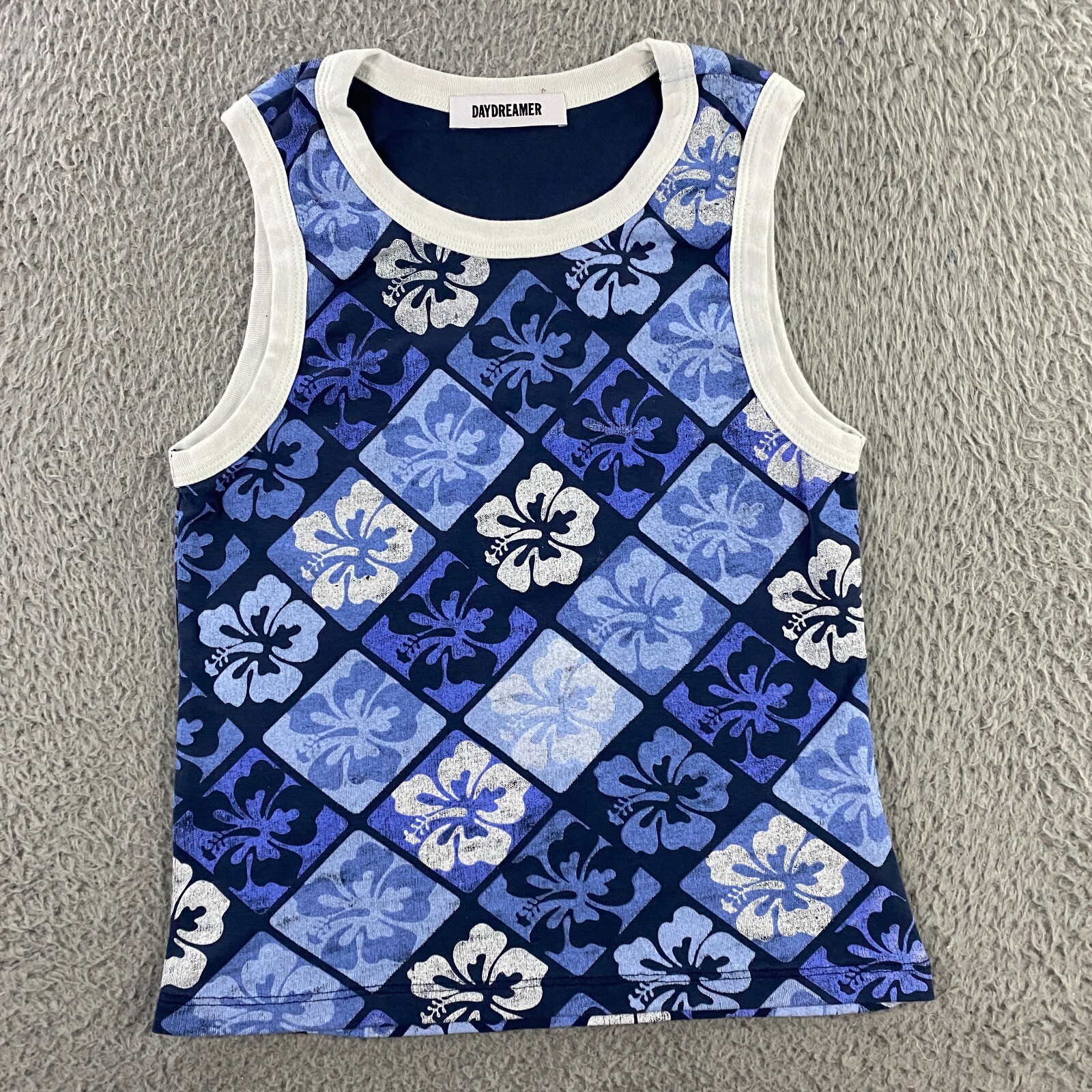 DayDreamer Tank Top Womens Smal Retro 70s Groovy Hawaiian Floral Hibiscus Summer