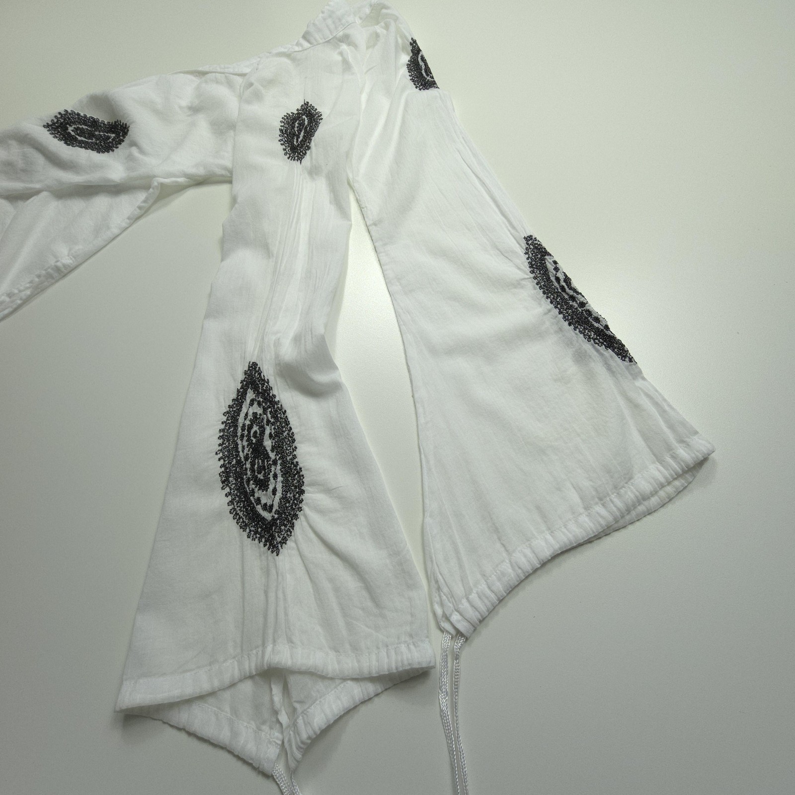 Karma Highway Womens Top Small White Embroidered Tunic Blouse Bell Sleeve Boho S