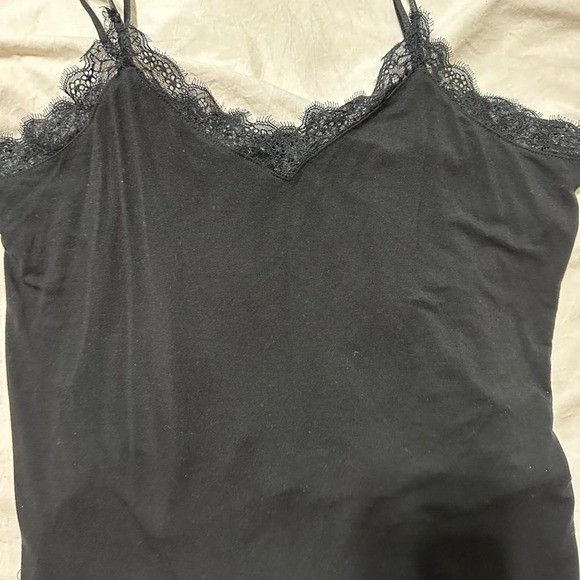 Gilligan & O’Malley Black Lace Trim Cami Modal Blend Adjustable Straps Medium