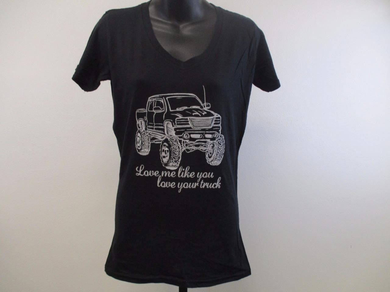 New Southern Charm “Truck” Womens Size S Small Black Shirt