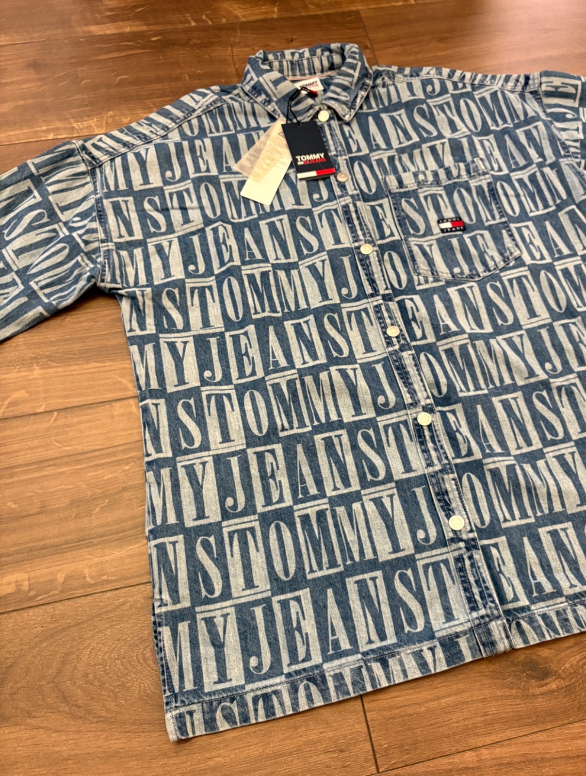 NWT Tommy Jeans Womens Spell-Out Logo Checked Denim Overshirt- Blue, Oversized S