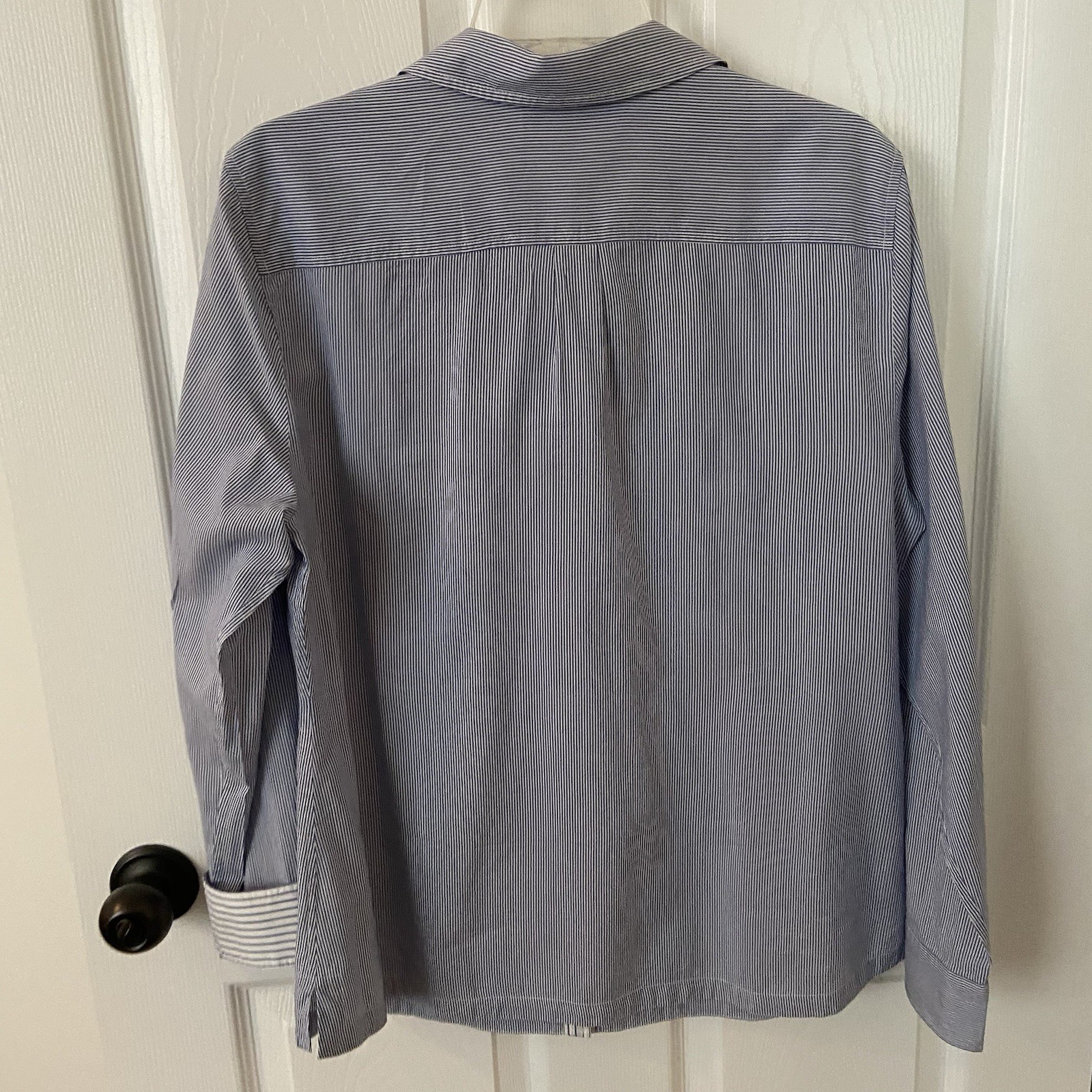 Banana Republic Blue White Pinstripe Cotton Silk Button Front Shirt Large