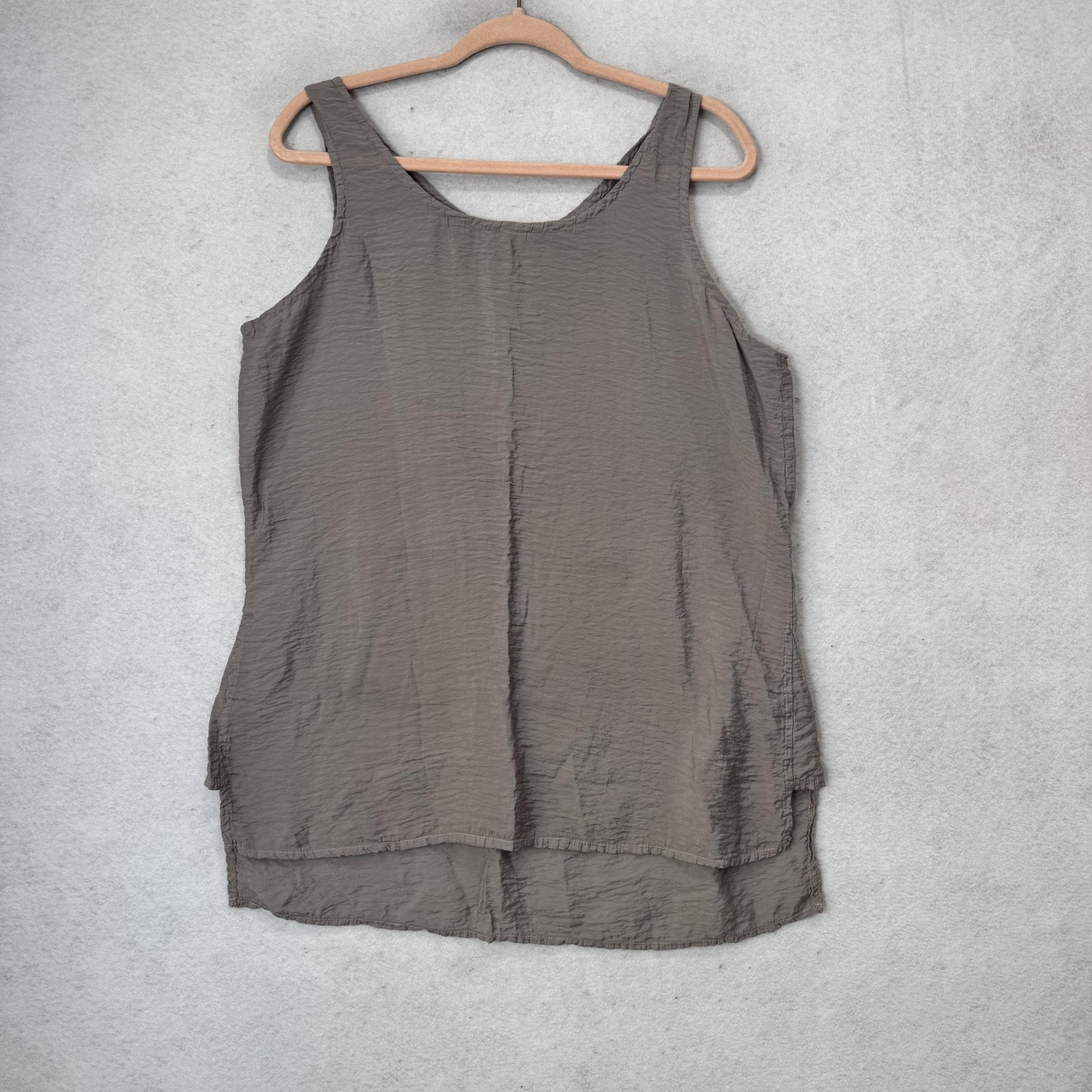 Apropos Tank Top Womens Large Brown Scoop Neck Crinkle Woven Relaxed Basic