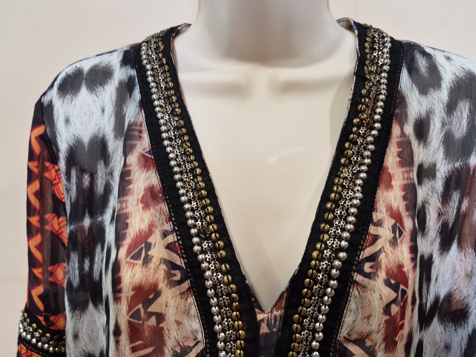 V Cristina Women’s XL Bohemian Leopard and Rust Print with Beaded Neck