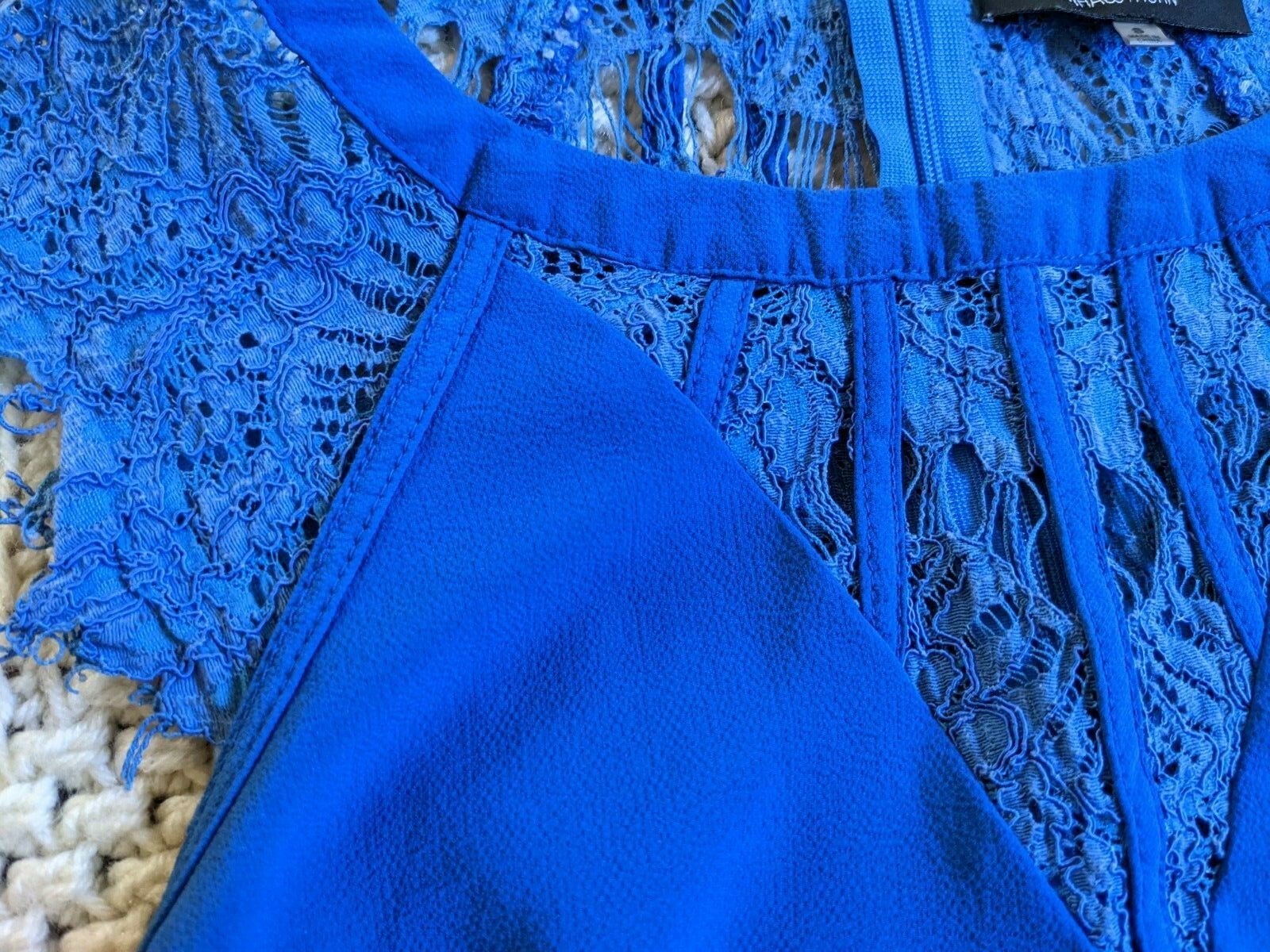 Vintage cutout panel high neck sky blue lace applique elegant retro 50’s shirt S