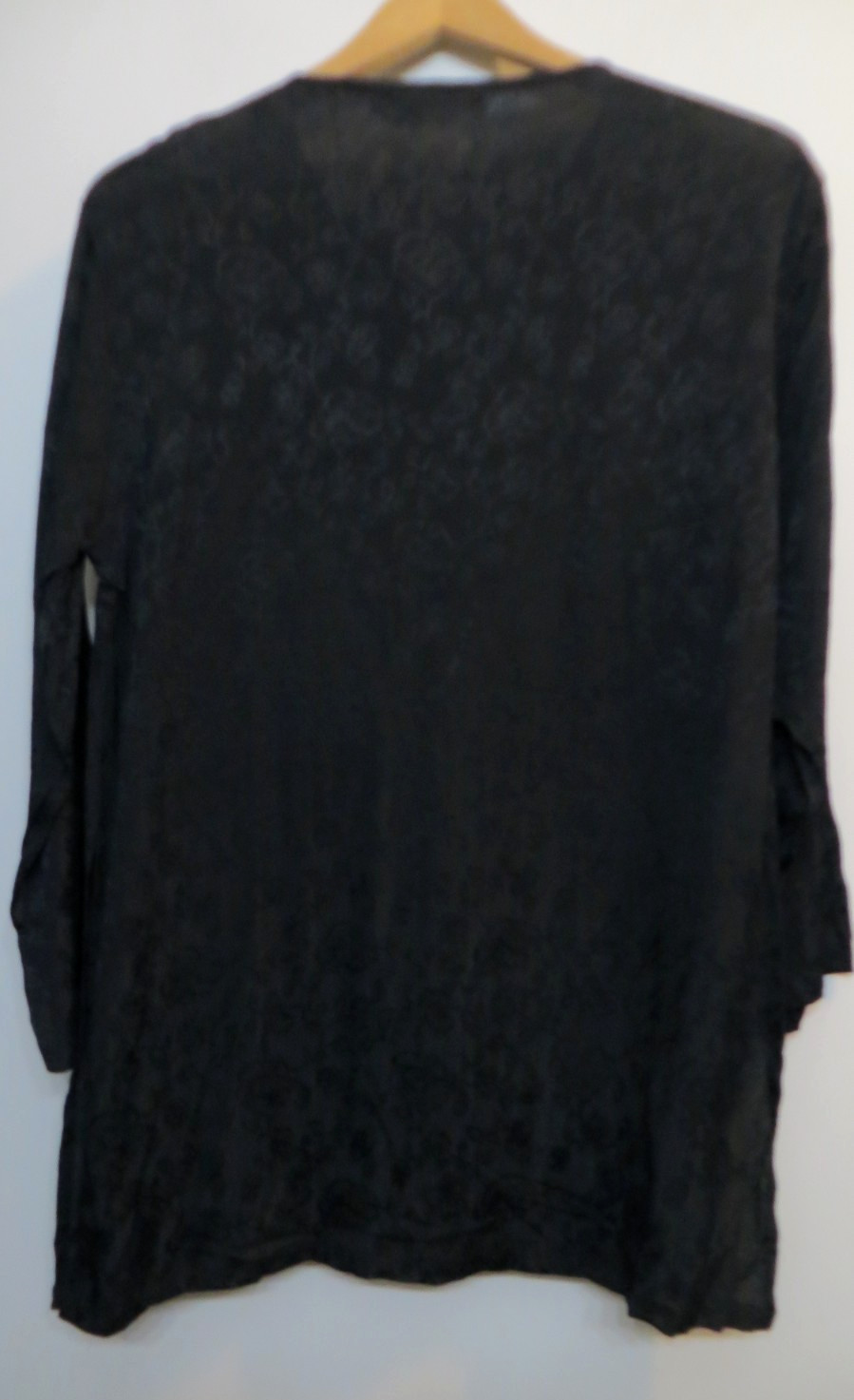 Spell Bound Shirt Womens Small Black Floral Embossed Snap Up Asian Inspire Tunic