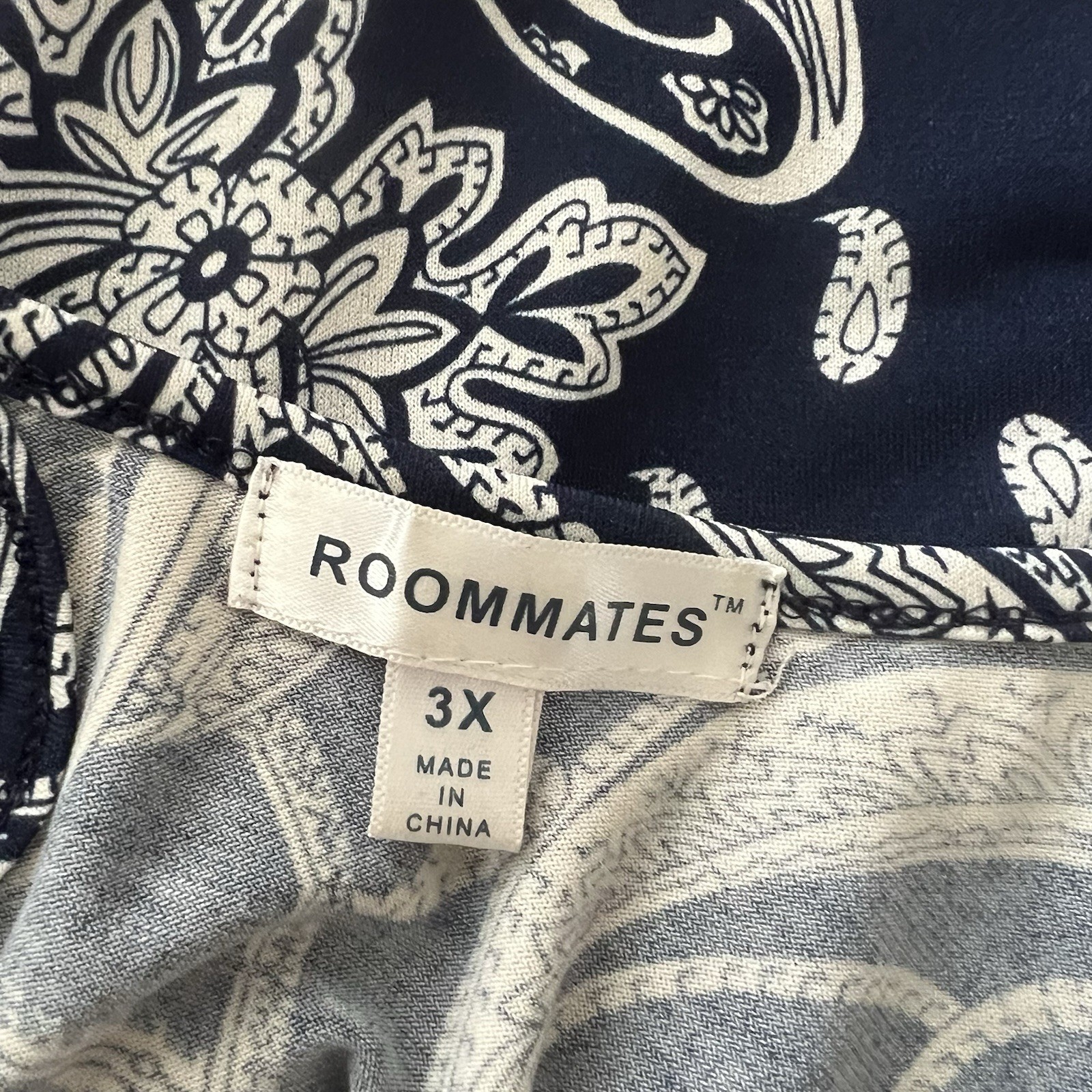 Roommates Women’s Tunic Paisley Floral Blue White Flare Sleeves Plus Size 3X