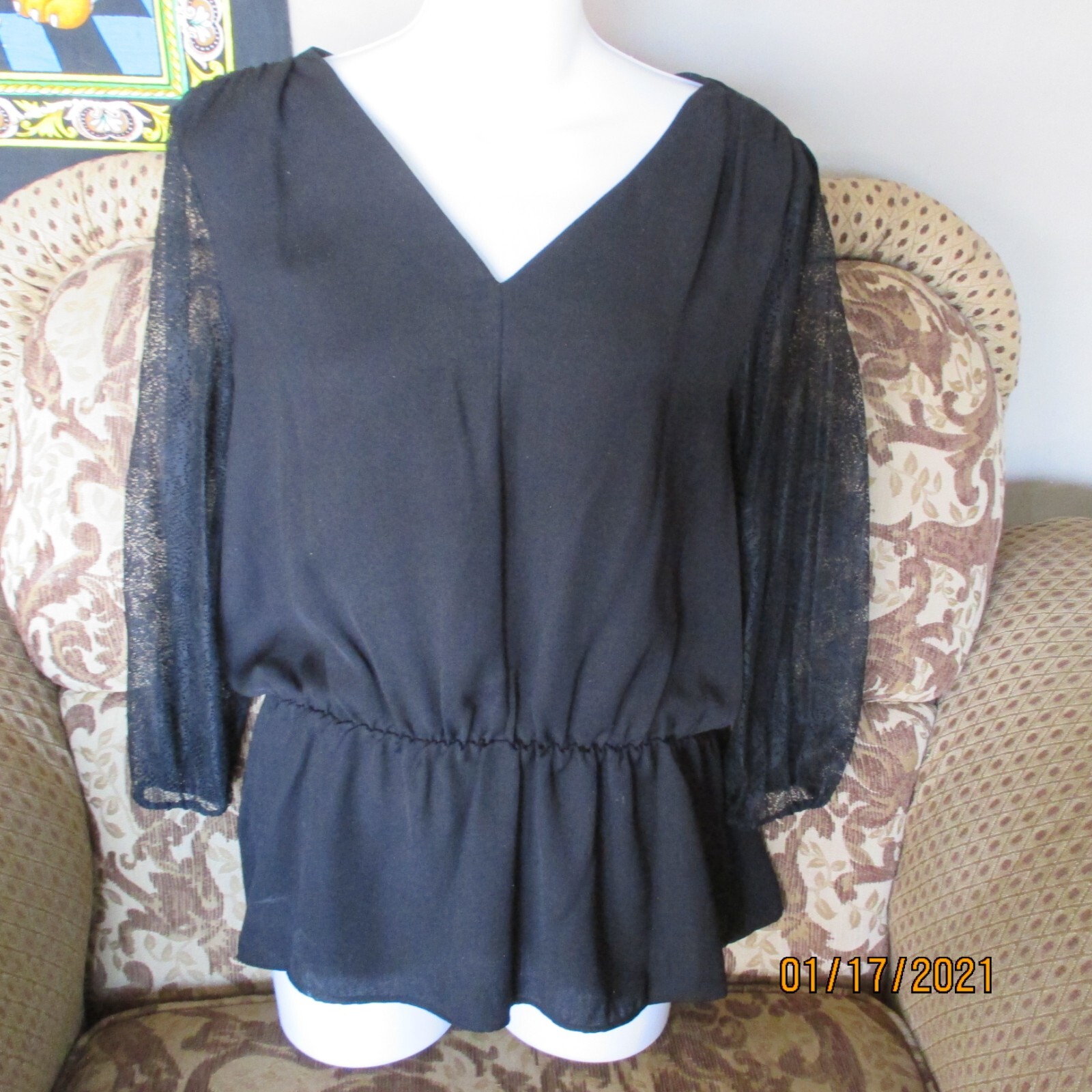 Elegant BLACK Net Top attention BLOUSE V NECK Top MACHINE Wash Cold SMALL Size