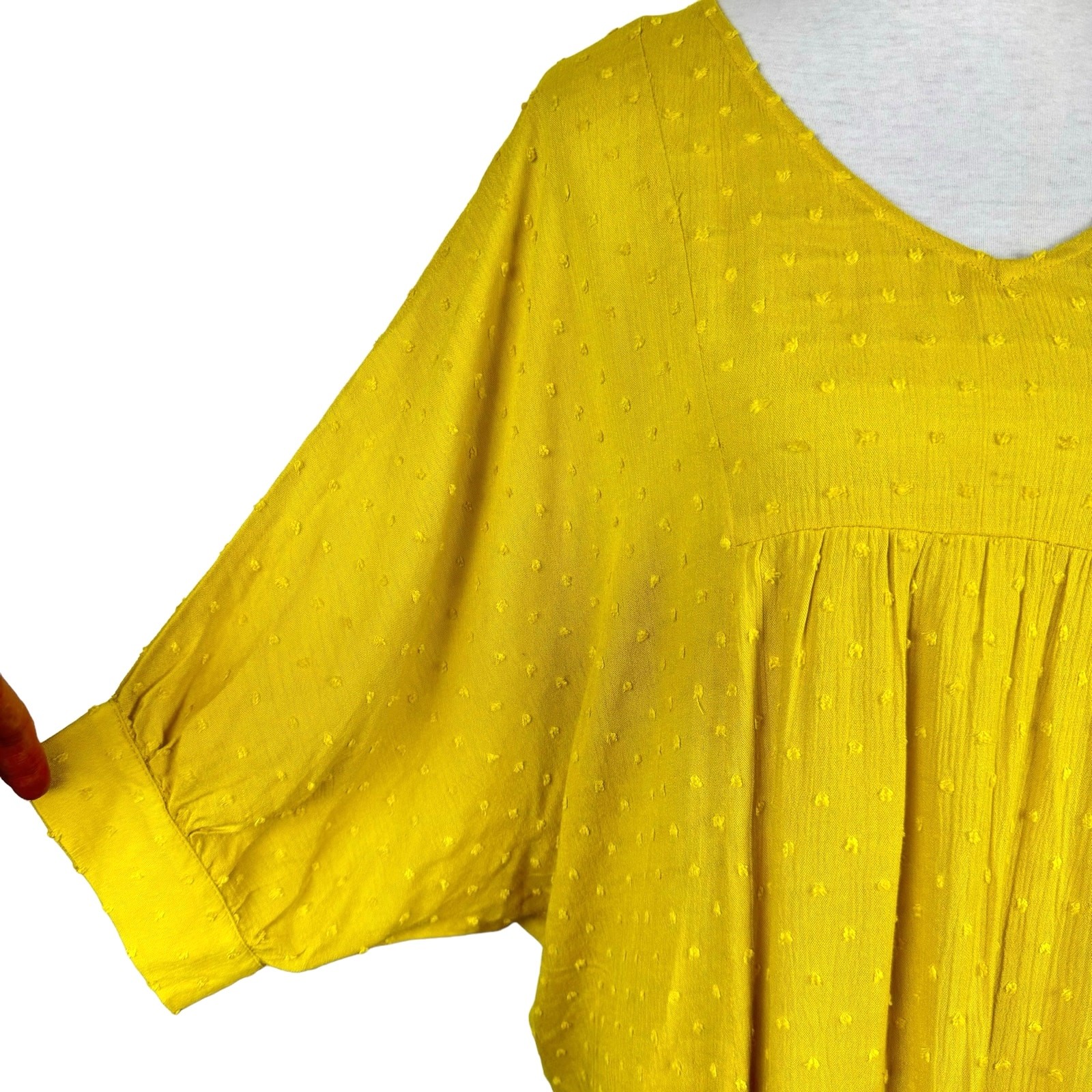 Hailey & Co. S Sunshine Yellow Swiss Dot Textured Oversized Relaxed Fit Top