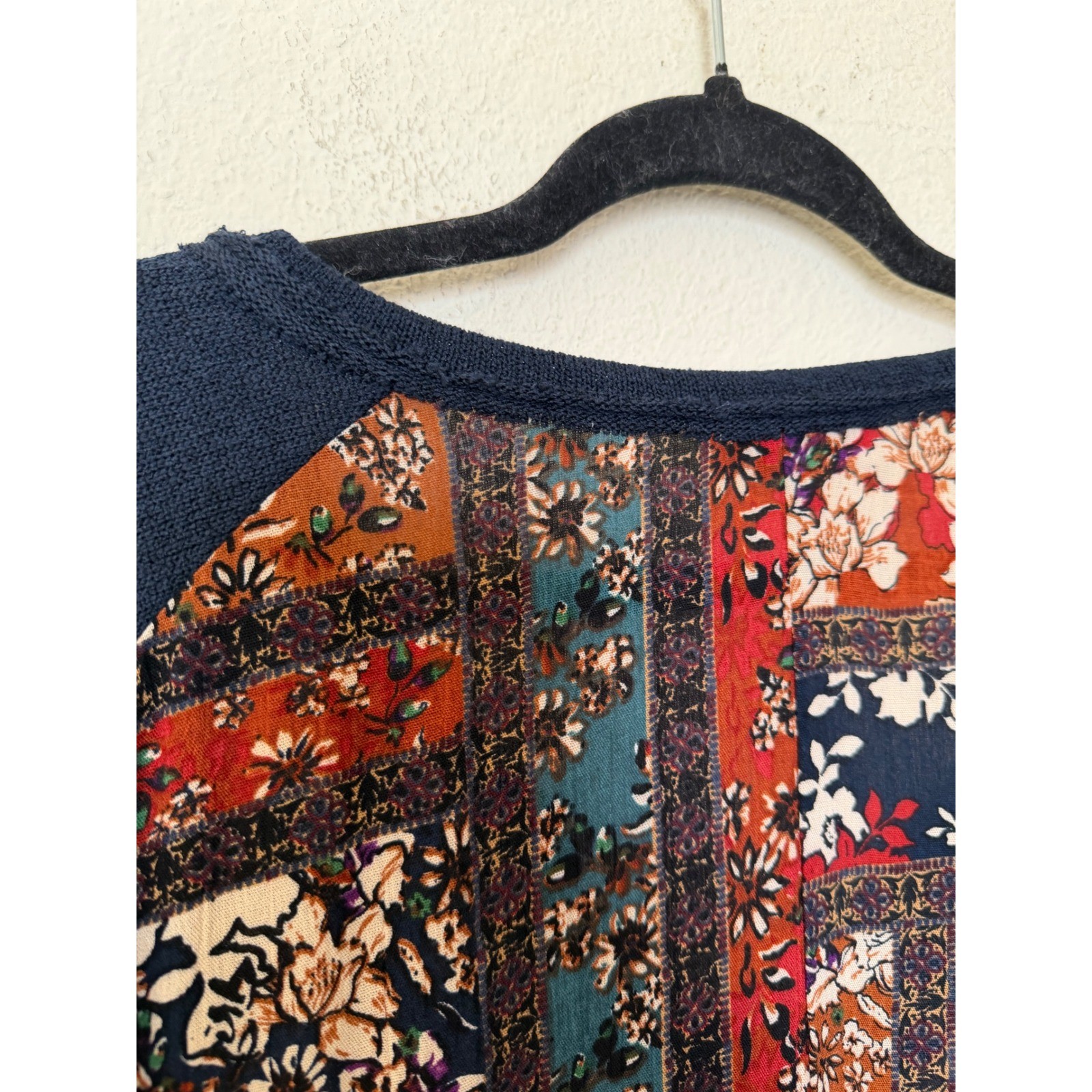 GiGio Plus 1XL Floral Patchwork Mixed Media Raglan Top Navy Blue Boho Relaxed
