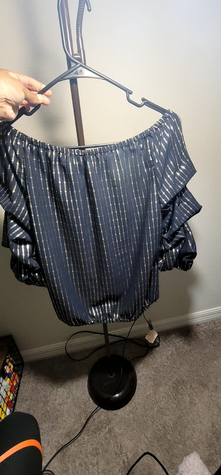 Express Off-The-Shoulder Black/Gold Striped Ruffle Sleeve Blouse Top Size S