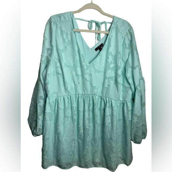 Lane Bryant Floral Embossed Peplum Top Blouse Sz 18/20 Sea Green Womens Flowy