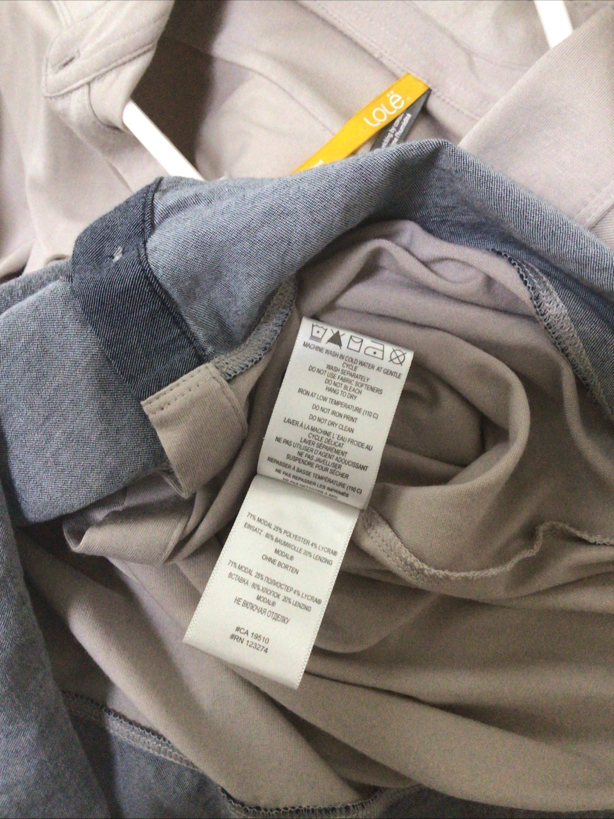 Lole eco stretch tunic top beige gray logo, button down collared, sz M