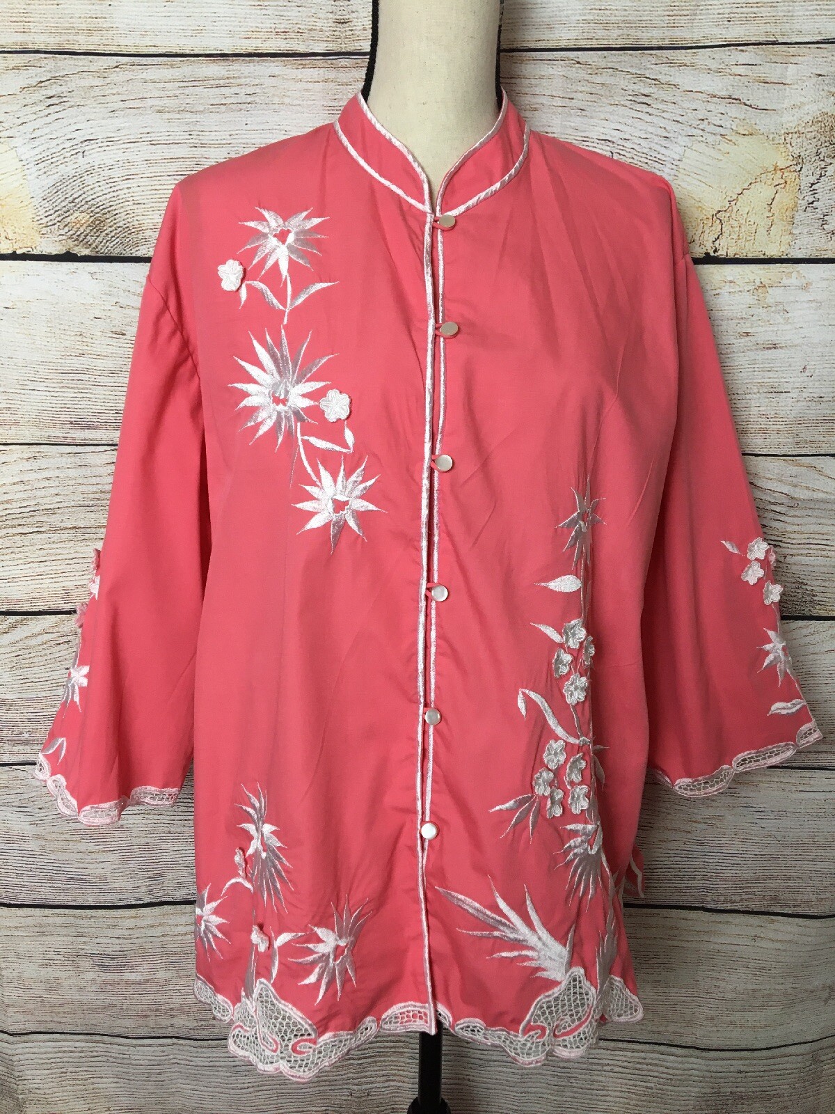 Caro Of Honolulu Coral Button Smock Blouse Applique Embroidery Womens Size 18