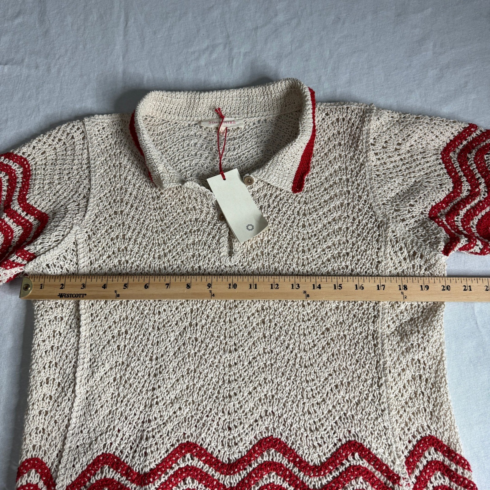 Solitaire Crochet Knit Polo Top Beige Red Chevron Scalloped Hem Womens Large NEW