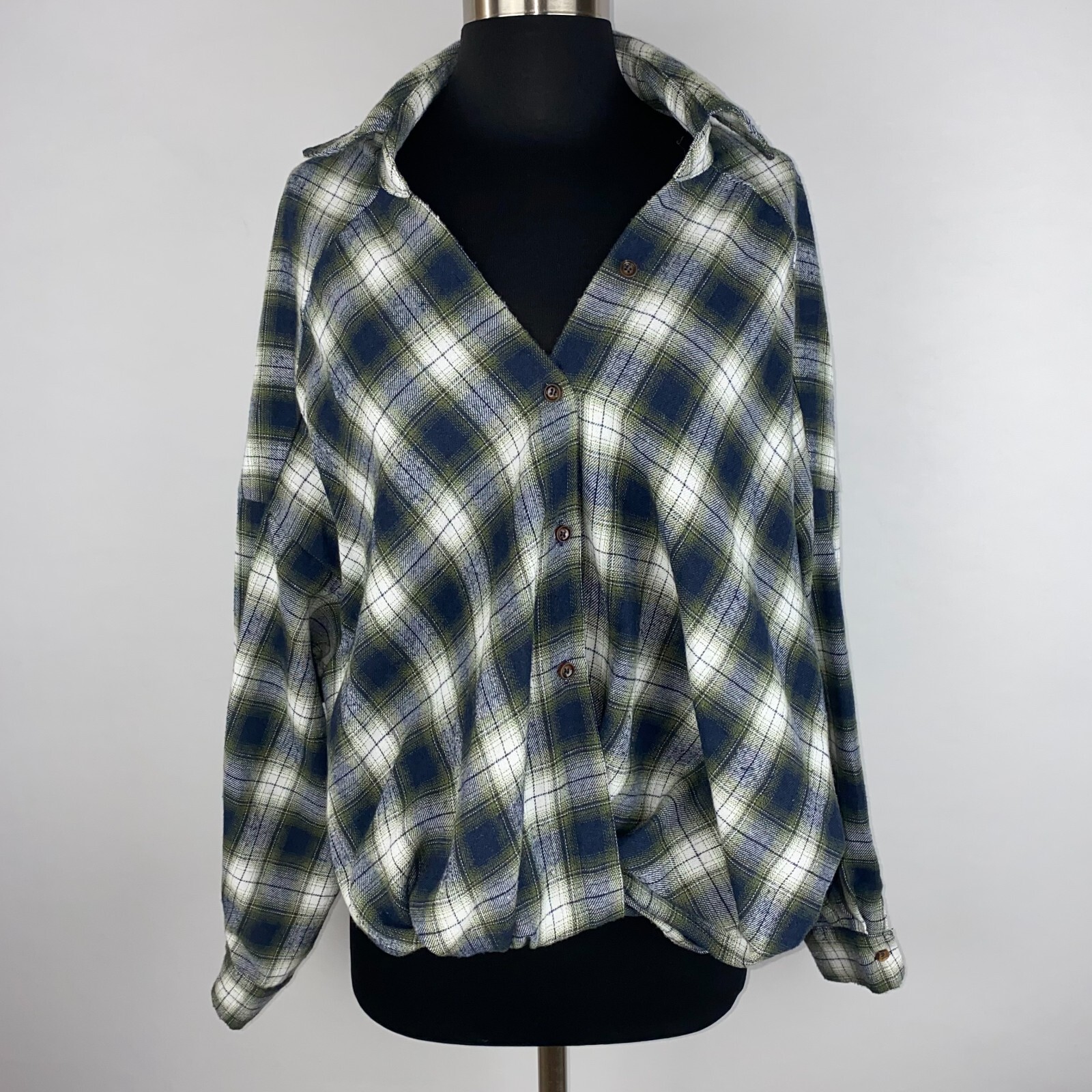 Shein Womens S / US 4 Oversized Flannel Plaid Twisted Hem Button Down Shirt Top