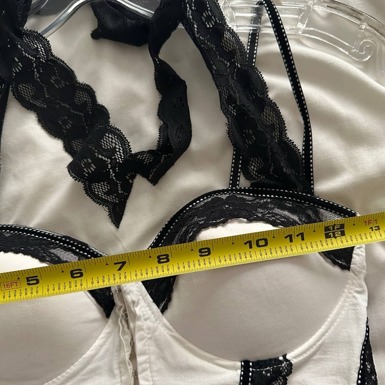 Y2K Vtg Charlotte Russe White & Black Lace Corset Halter Top S Whimsy Fairy Goth
