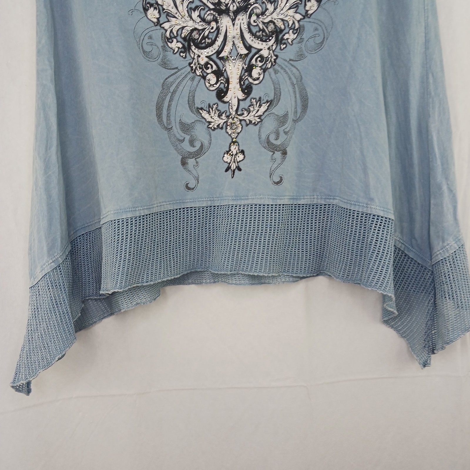 Vocal womens Y2K Wings Fleur De Lis tunic top beaded sparkly 2XL baby blue USA