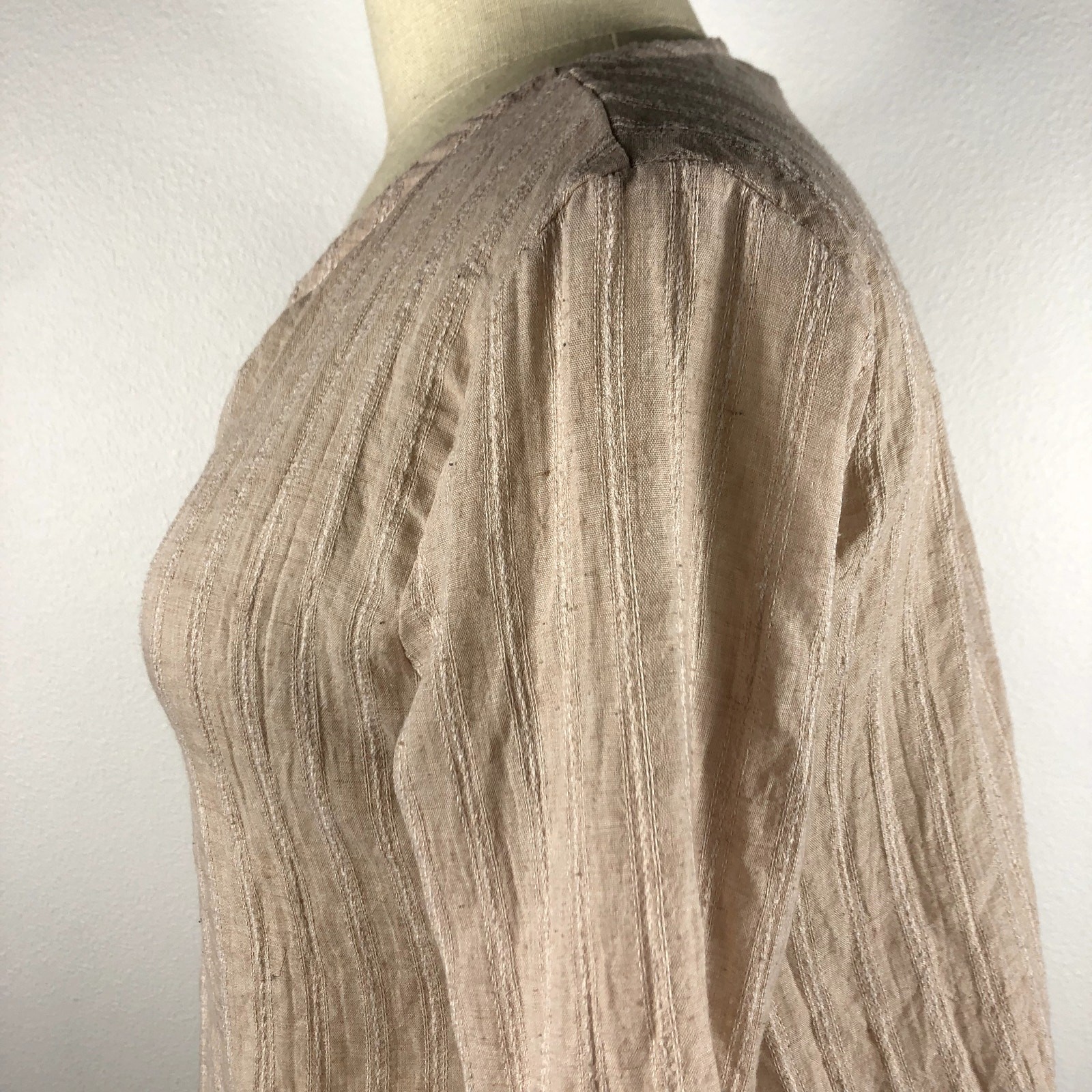 LULU’s Creamy Pink Lightweight Popover Boho Blouse Striped Size Small V-Neck