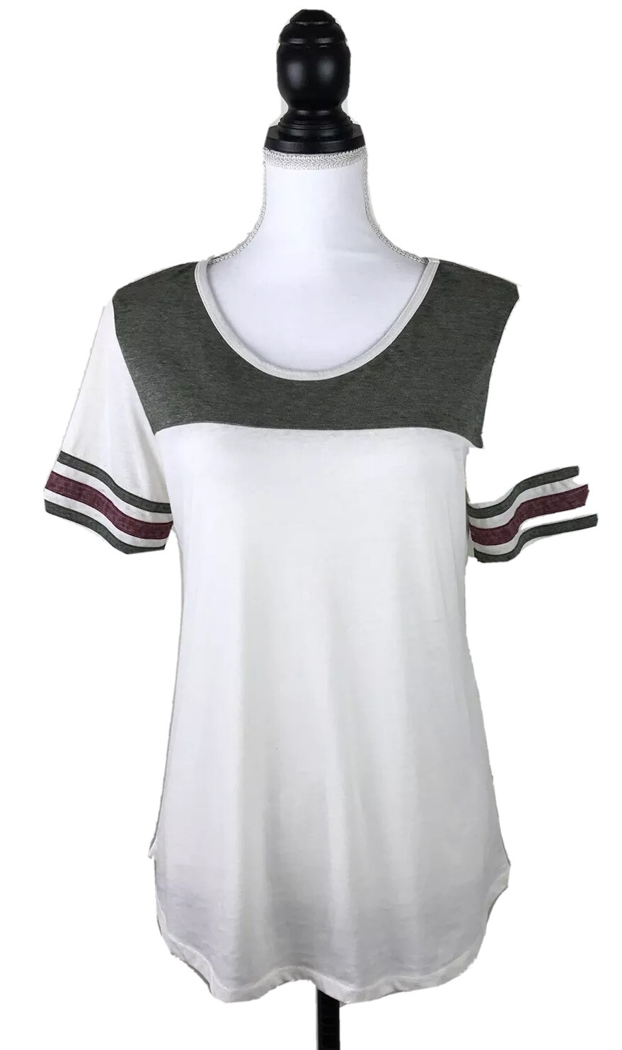 PINK ROSE NWT $38 Baseball T-Shirt Short Sleeves SZ Medium Cream Cotton
