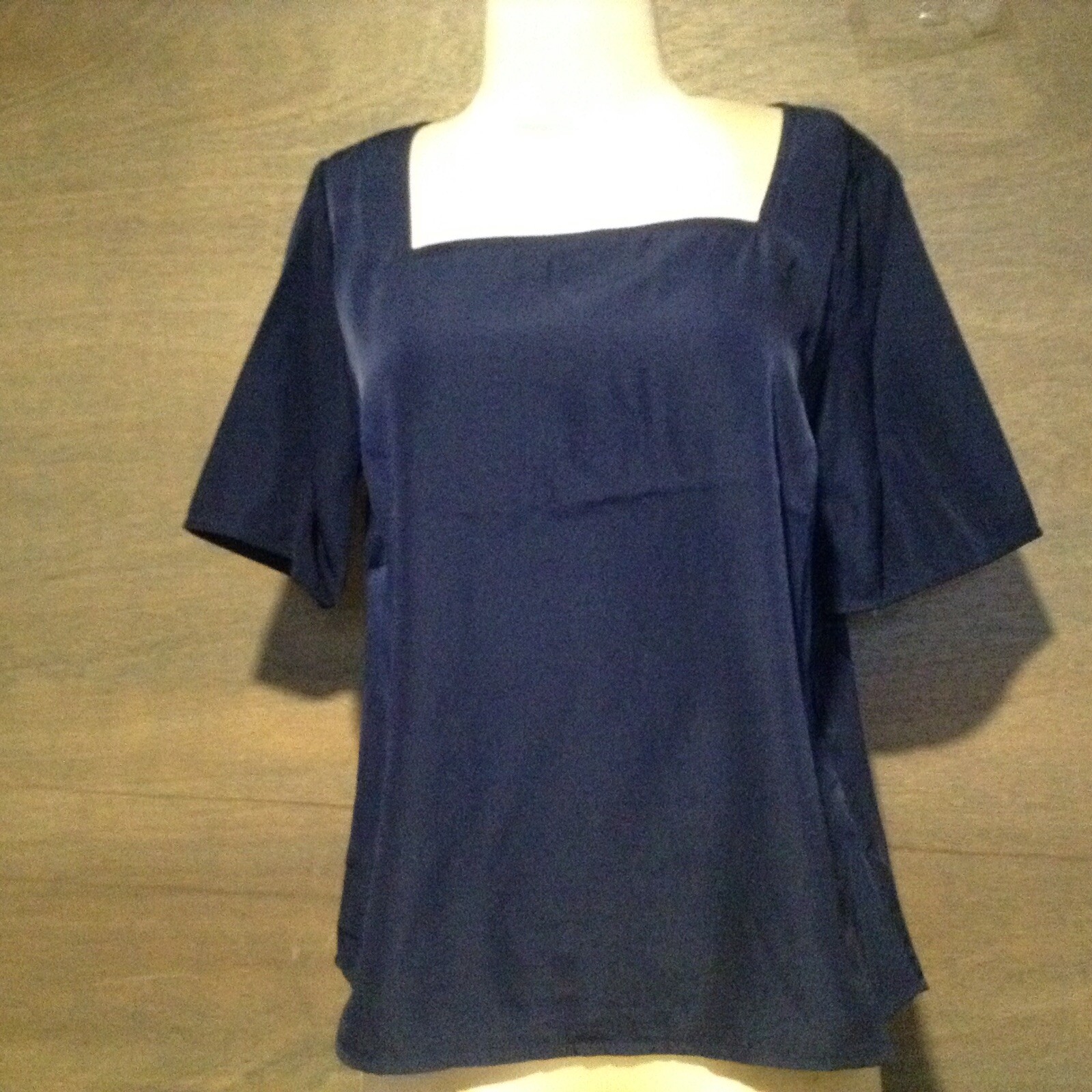 BEDFORD FAIR NEW SQUARE NECK SHINEY BLOUSE SHORT SLV BLACK BLUE OR TAN PS PM