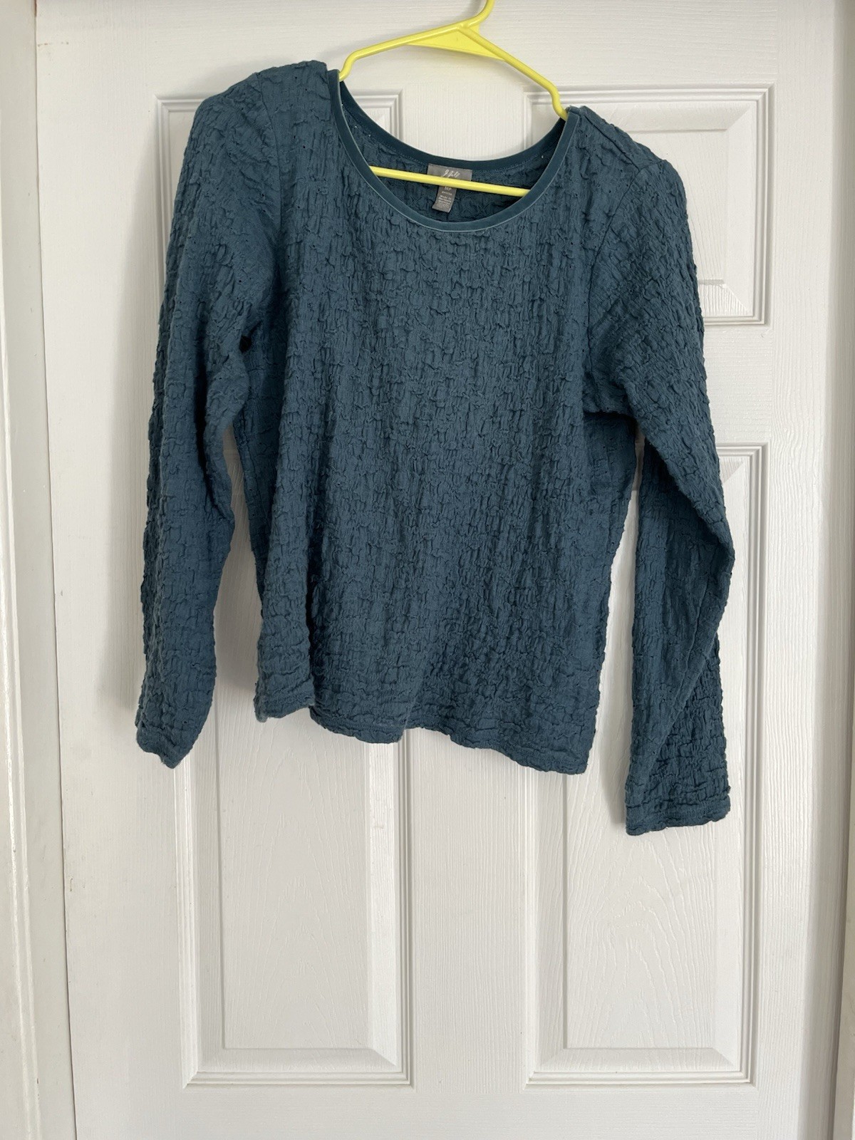 J Jill Women’s Solid Medium Petite Long Sleeve Top Blouse Blue U neck