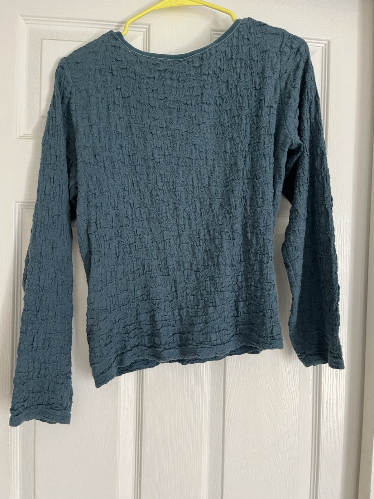 J Jill Women’s Solid Medium Petite Long Sleeve Top Blouse Blue U neck