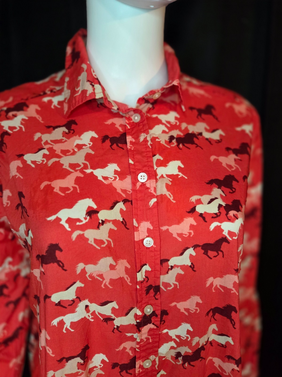 LOFT Shirt Womens Small Red Cotton Long Sleeve Horse Print Button Up Equestrian