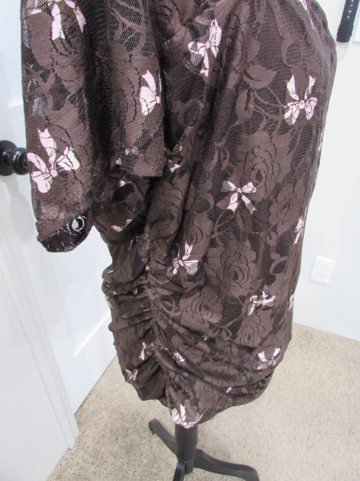 Love to be loved Blouse Women’s Shirt SZ 2X Brown NWT