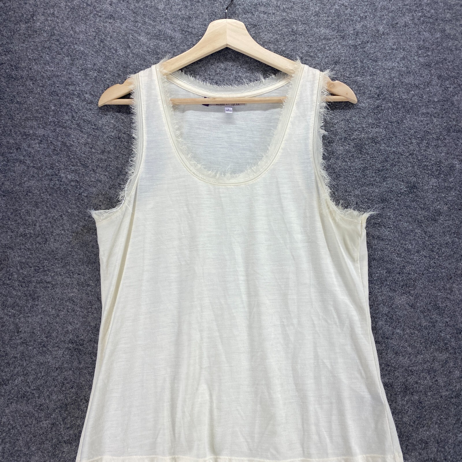 Jennifer Lopez Tank Women L Beige Sleeveless Wide Strap Round Neck Casual