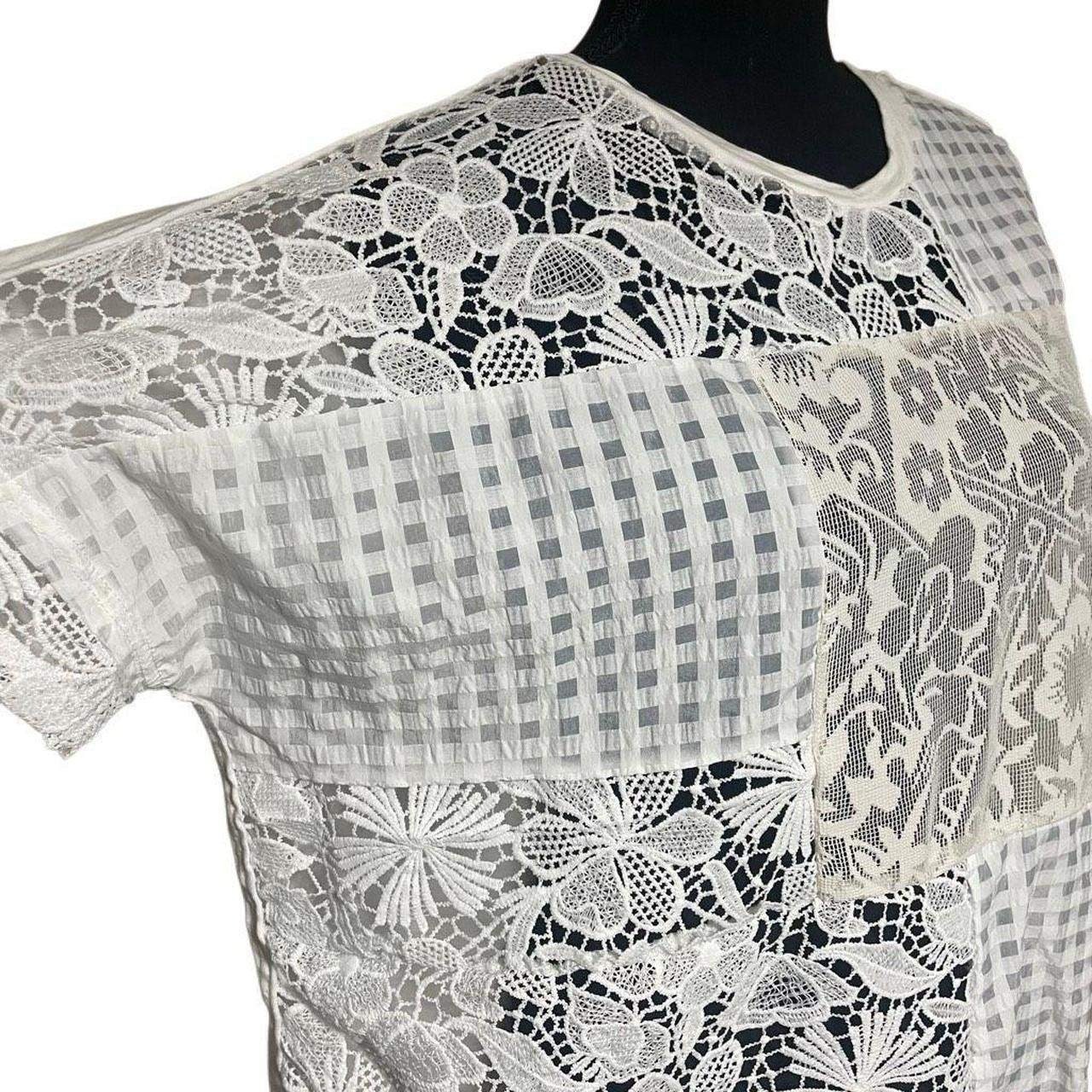 Bohemela Mixed Lace Sheer Front Short Sleeve Tee N0519