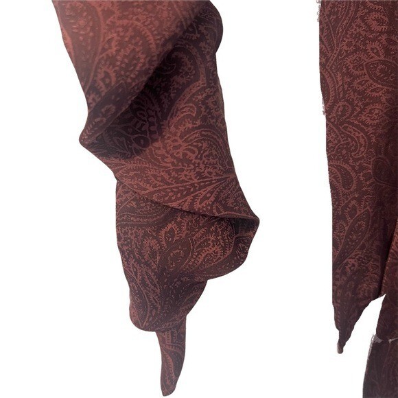 L’ACADEMIE The Basil Top in Burgundy Size M