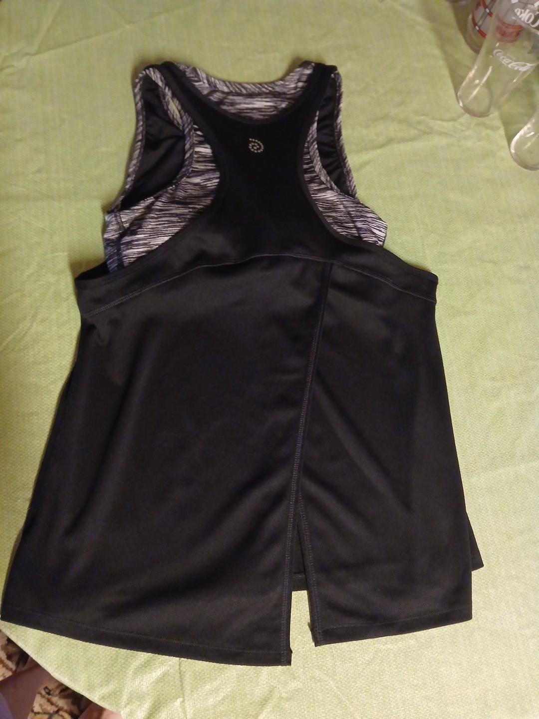Black Double Layer Sports Bra Tank Top Ladies SMALL WorkOut Shirt/Preown Excel.