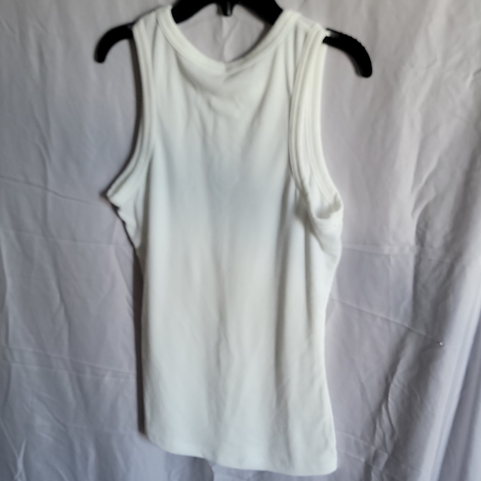 HMOKEEFVU Women’s White Solid Ribbed Round Neck Sleeveless Tank Top Size S