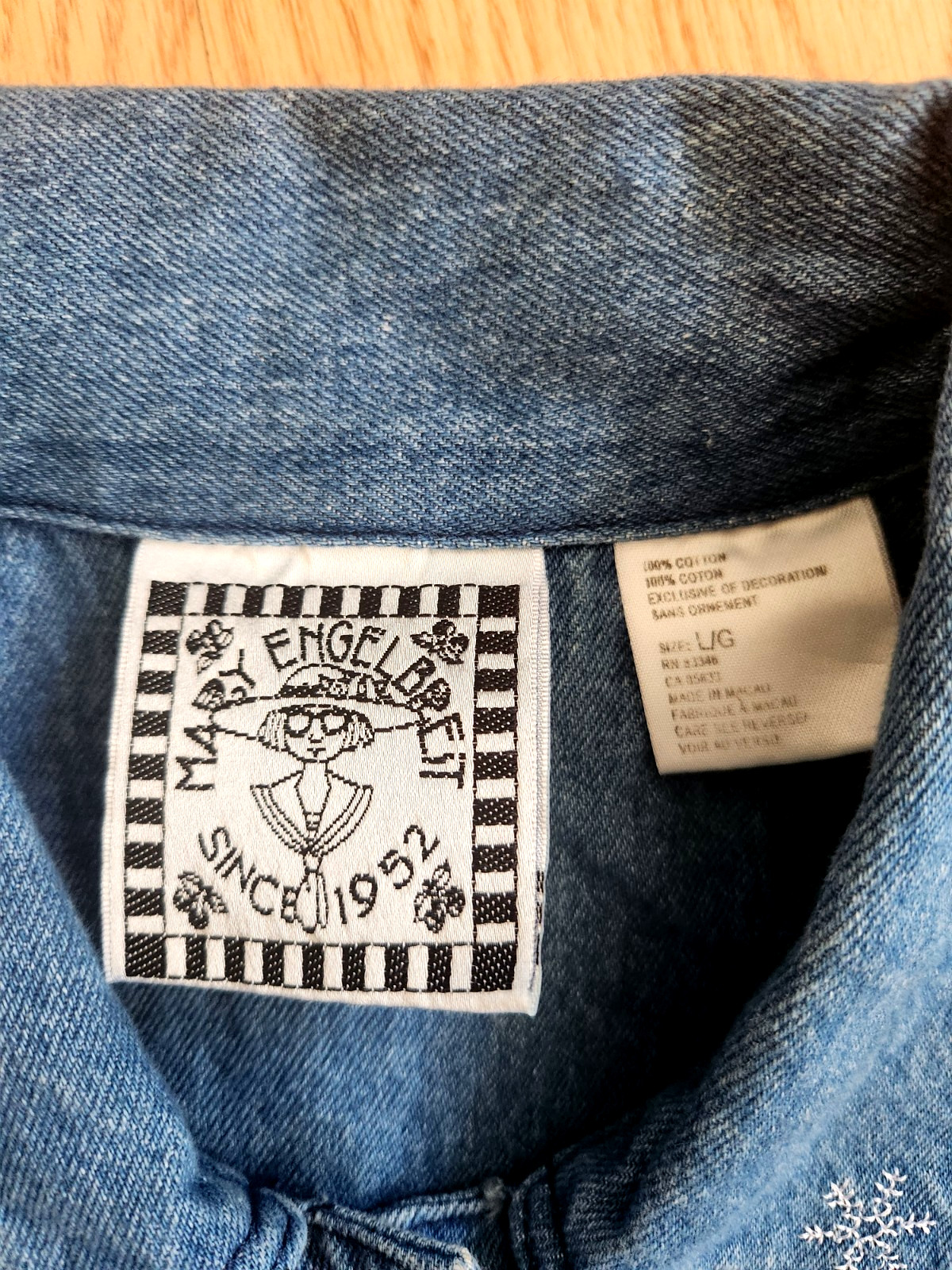 Mary Engelbreit Embroidered Denim Shirt Let it Snow Long Sleeve Sz Large New!!
