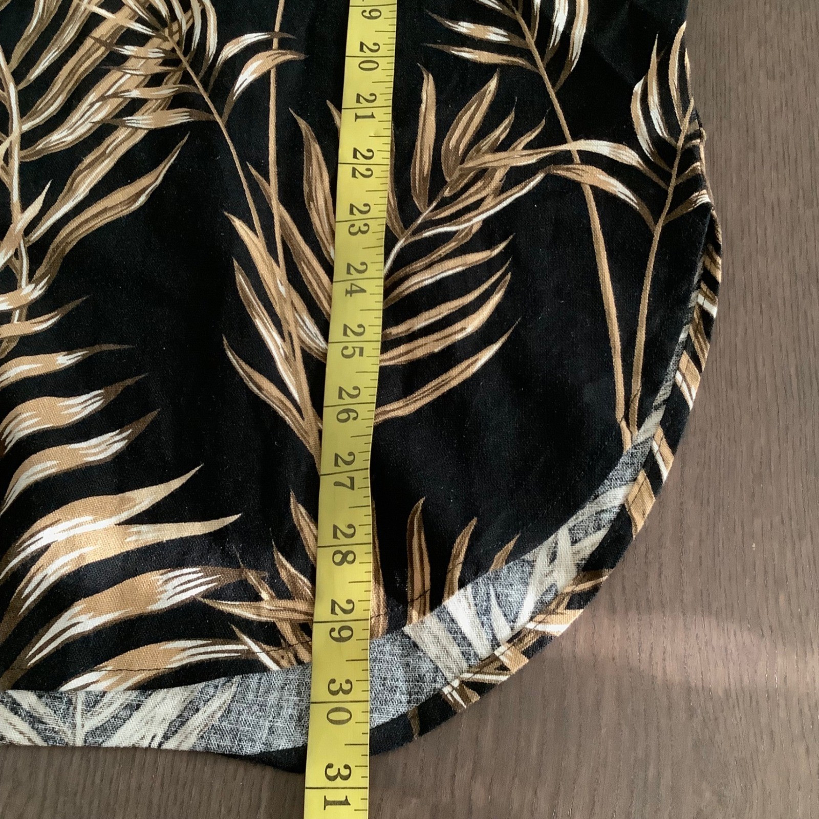 Joie Linen Rayon Palm Leaf Print Button Up Shirt Black Tan Tropical Long Sleeve
