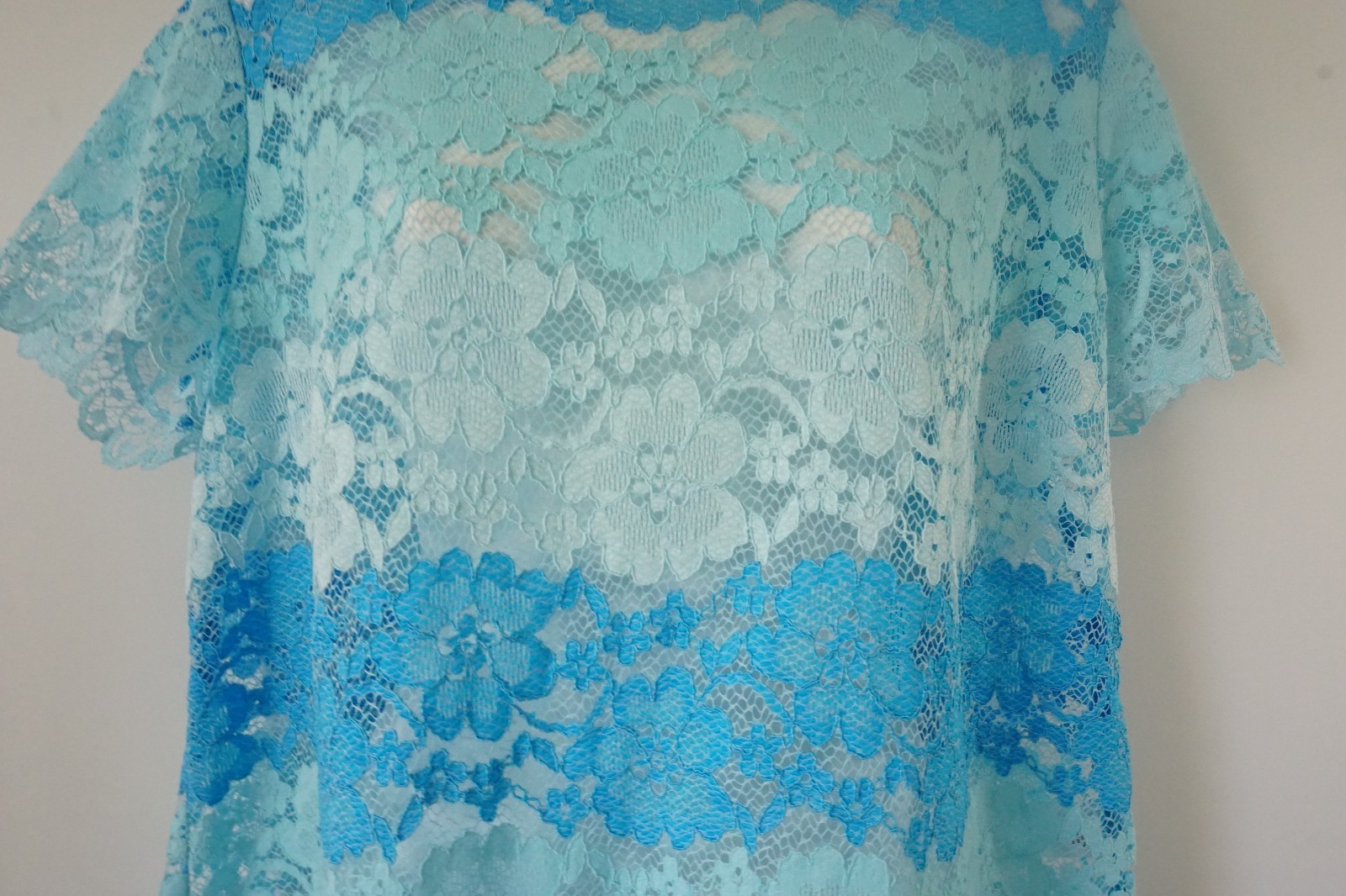 NWT 7th Avenue Design Studio New York & Company Blue Lace Top Size L