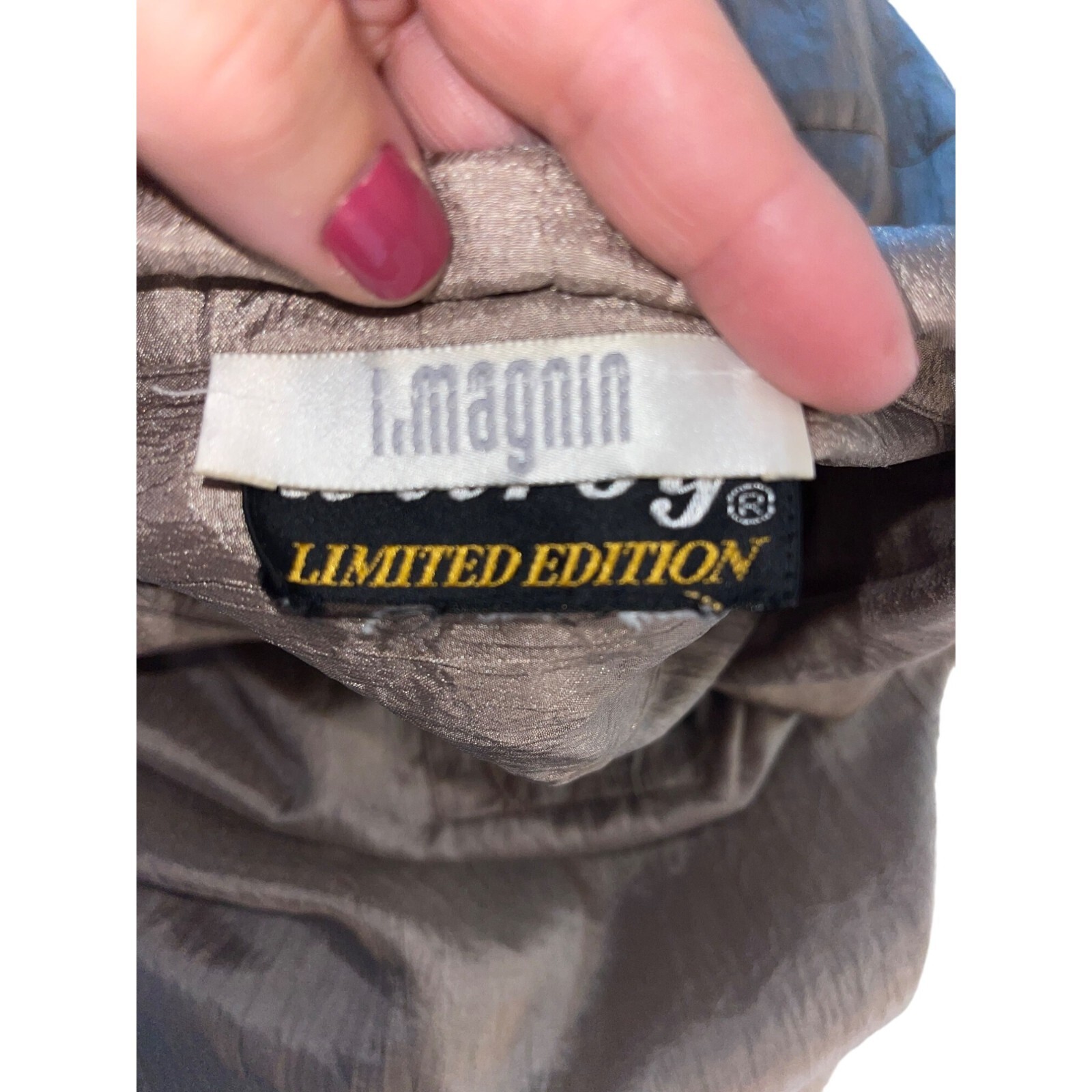 I. Magnin Wilroy Limited Edition Shirt Womens Vintage Size XL Tan Embroidered