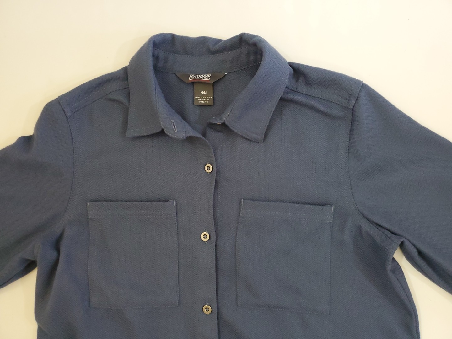 Outdoor Research Feedback Flannel Size Medium Blue Long Sleeve Button Down Shirt