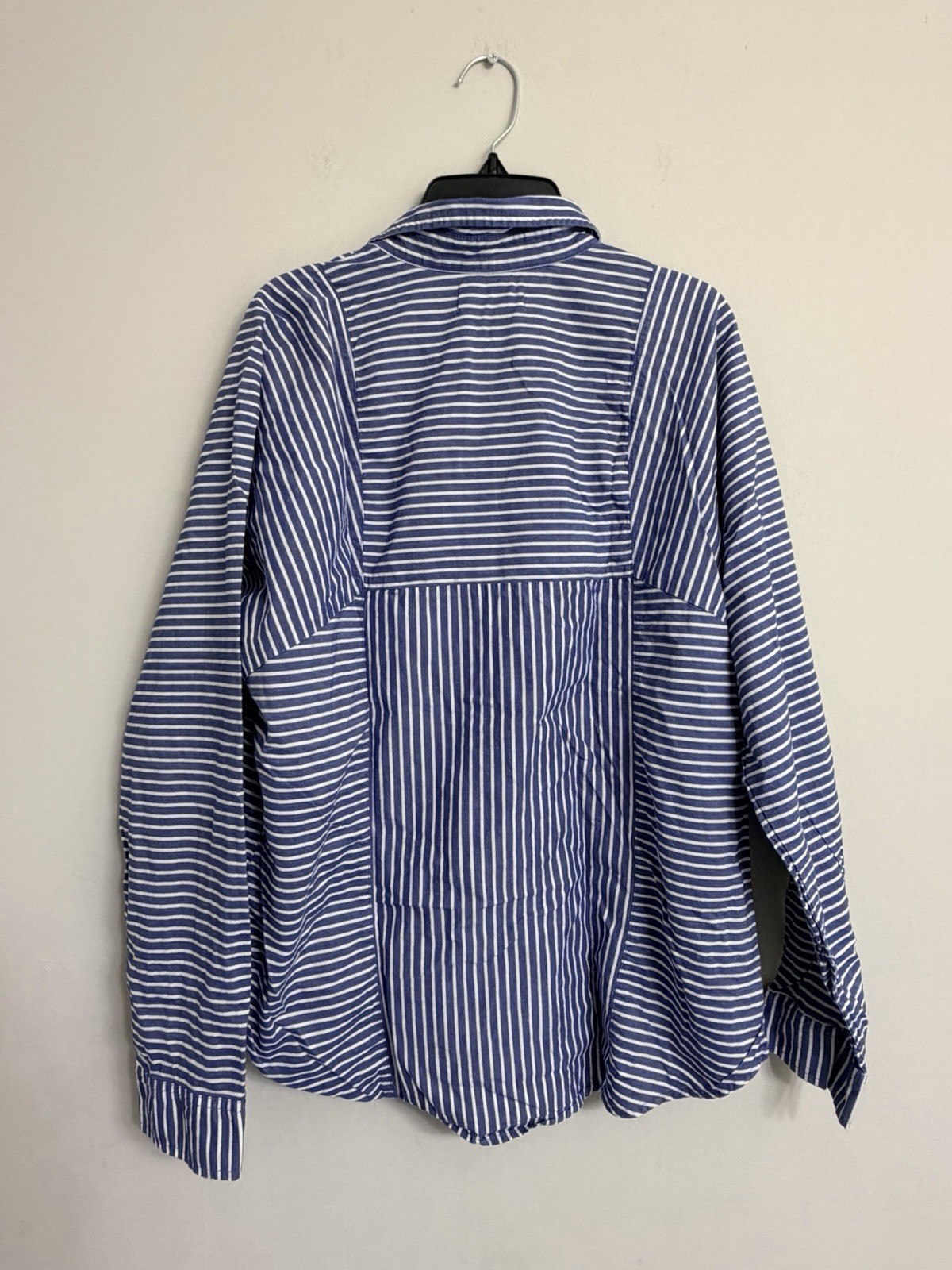 Lucky Brand Women’s Blue/White Striped Long Sleeve Button-Up Shirt – Size M