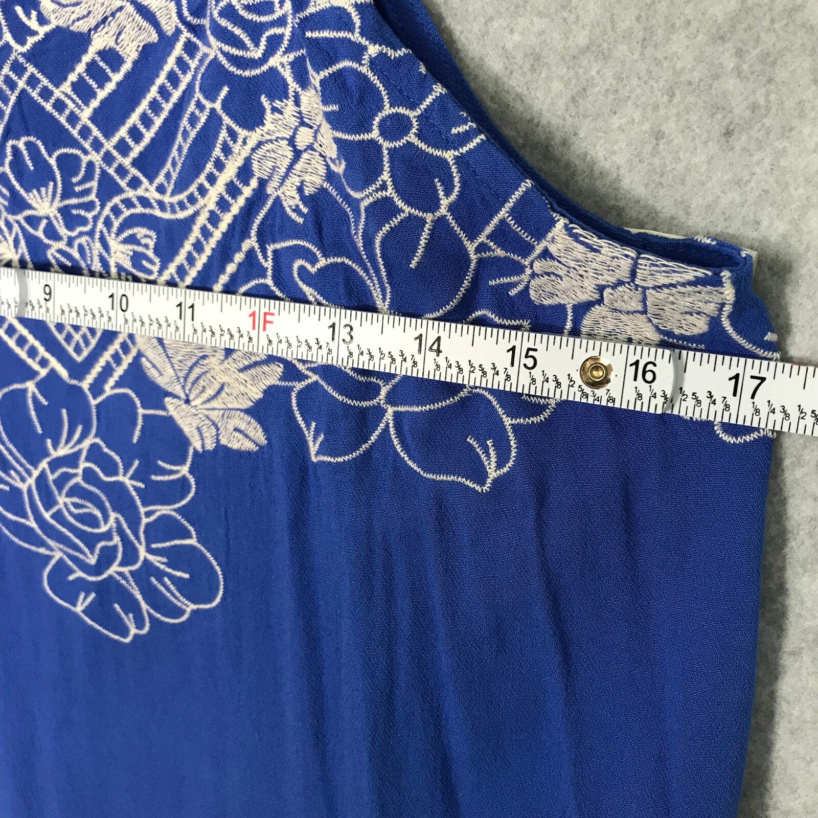 Love on a Hanger Top Womens Small Blue Tank Embroidered Bloom Flowy Loose Boho