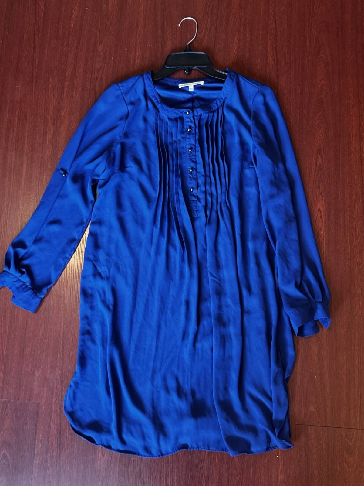 danielrainn Women’s Blue Solid Woven Blouse 3/4 Sleeve Pleated Button Size M