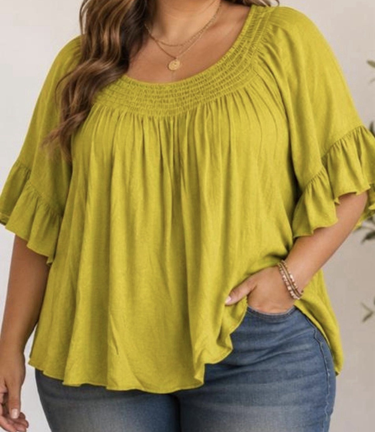 Cato Women’s Green Solid Scoop Neck Smocked Ruffle Flutter Blouse 18/20W