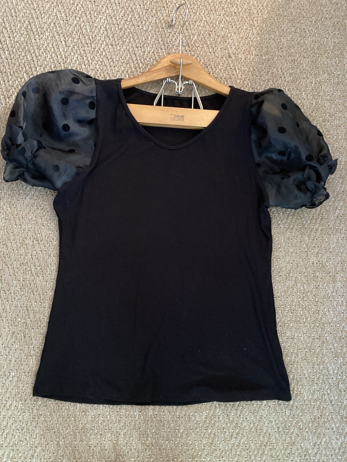 Women’s Black Poka Dotted DressyPuffed Sleeve Pullover. Tweecore Size XL
