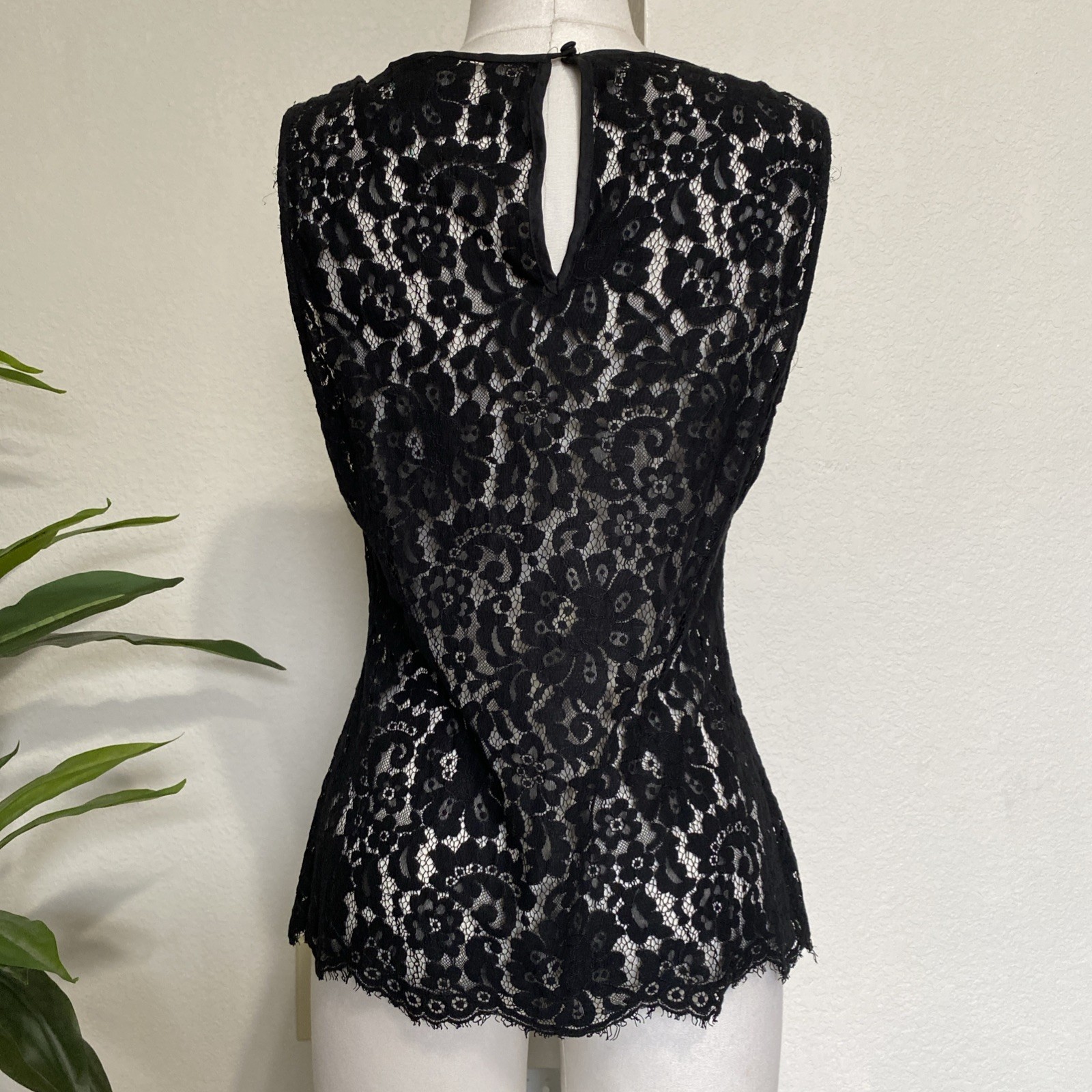 ECI NY Sheer Floral Black Lace Top Sz M 10 Sleeveless Ruffle Victorian Romantic