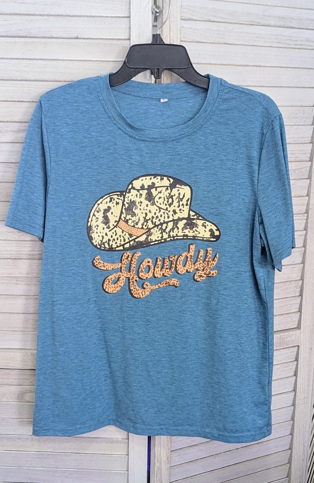 Teal Blue Graphic Sz L T-shirt Leopard Print Cowboy Hat “Howdy” Western Look