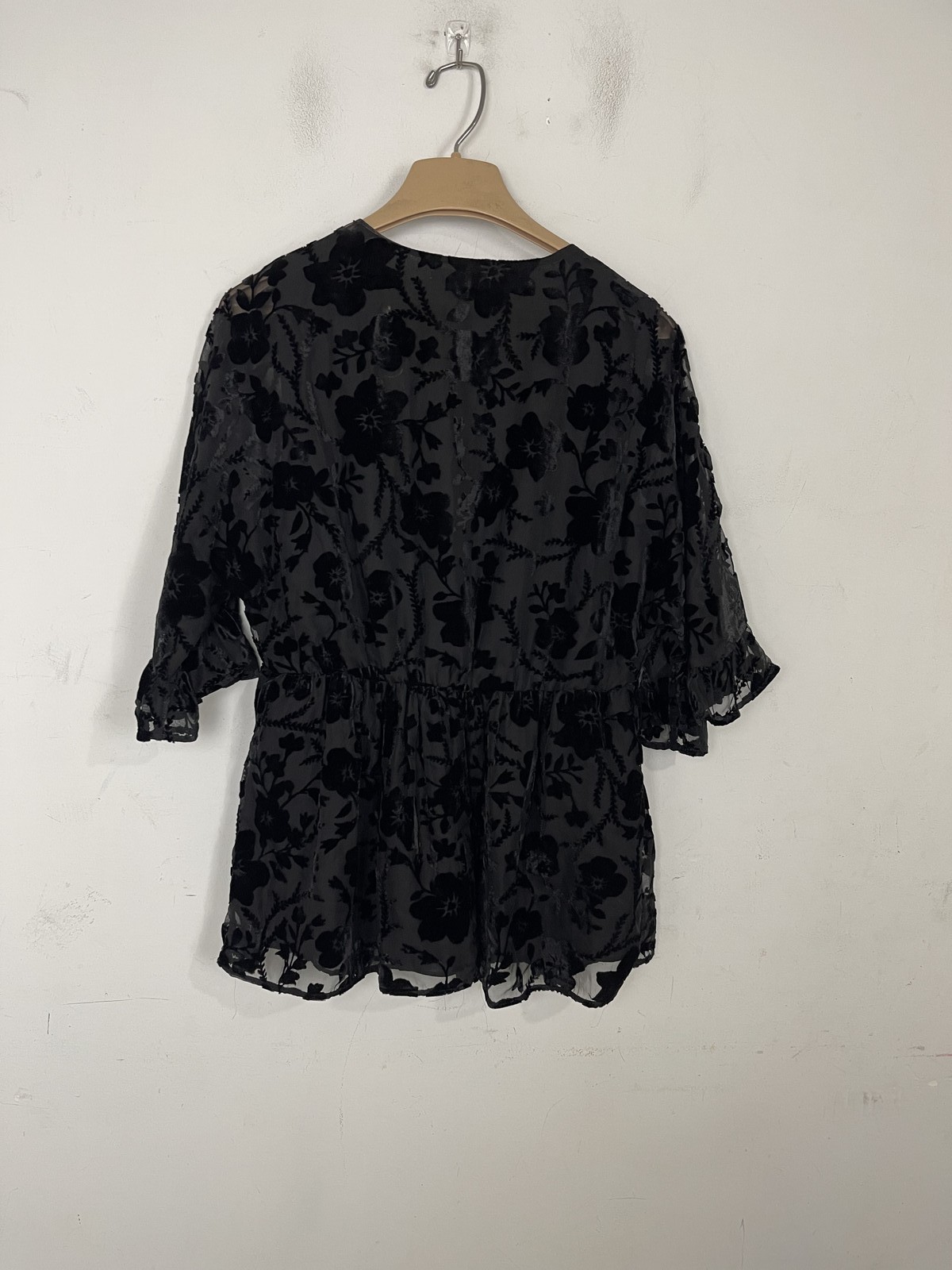DR2 Womens Blouse Top Medium Black Floral Velvet Burnout Goth Emo Fairy Babydoll
