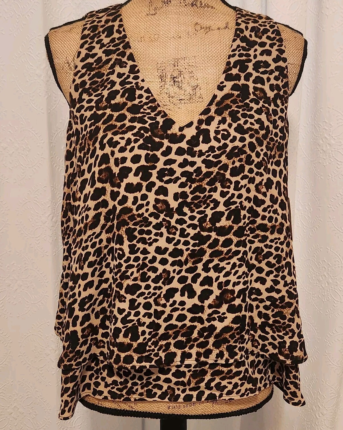 Zara Women’s M Leopard Print Sleeveless Layered V-Neck Top NEW